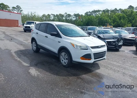 2013 Ford Escape S from USA, damaged, VIN 1FMCU0F75DUB32235